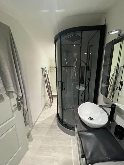 Chalet De Jardin Apartment มาร์กเซย ภายนอก รูปภาพ